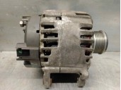 Replacement alternator for Volkswagen Caddy KA/KB (2C) 1.6 TDI OEM IAM reference 03L903024M 2617854A VALEO