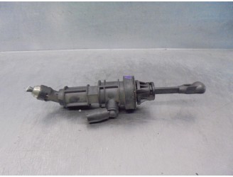 Recambio de bomba embrague para mitsubishi lancer berlina (cy0) 2.0 di-d cat referencia OEM IAM 2345A025  