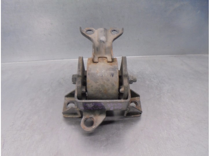 Recambio de soporte cambio para mitsubishi lancer berlina (cy0) 2.0 di-d cat referencia OEM IAM MN184368  