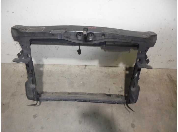 Recambio de panel frontal para skoda octavia berlina (1z3) 1.9 tdi referencia OEM IAM DE CHAPA CON CERRADURA 