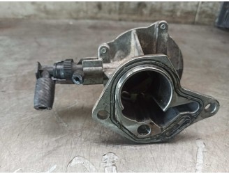 Recambio de depresor freno / bomba vacio para renault megane i classic (la0) 1.9 diesel referencia OEM IAM 8200689328 72238928 P