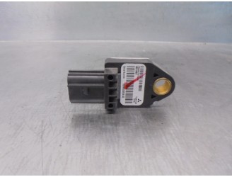 Recambio de sensor impacto para mitsubishi lancer berlina (cy0) 2.0 di-d cat referencia OEM IAM 8651A001  