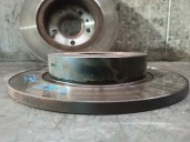 Recambio de disco freno trasero para opel astra j gti 1.4 sedan p10 referencia OEM IAM   