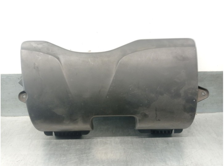 Recambio de tapa motor para bmw serie 1 berlina (e81/e87) 2.0 turbodiesel cat referencia OEM IAM 13717797475 13717797475 1438971