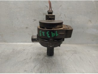 Recambio de bomba agua para mercedes-benz clase b (w245) 2.0 cat referencia OEM IAM A2118350028 3130591163 BOSCH
