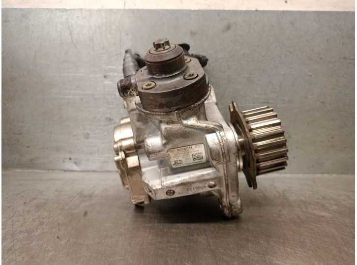 Recambio de bomba inyeccion para peugeot partner kombi 1.6 16v hdi cat referencia OEM IAM 9688499680 1920RF 0445010516 BOSCH