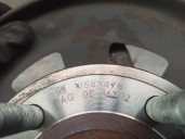 Recambio de mangueta delantera derecha para opel astra j gti 1.4 sedan p10 referencia OEM IAM 13583478  