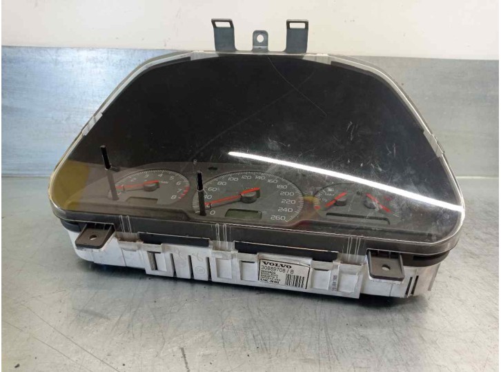 Recambio de cuadro instrumentos para volvo v40 familiar 2.0 turbo cat referencia OEM IAM 30889708 