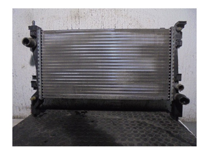 Replacement water radiator for Citroën Nemo Basis OEM IAM reference 51780659 L8066004 BEHR