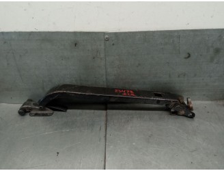 Recambio de retenedor puerta para opel movano b kasten/combi 2.3 cdti referencia OEM IAM 904702142R 93168605 