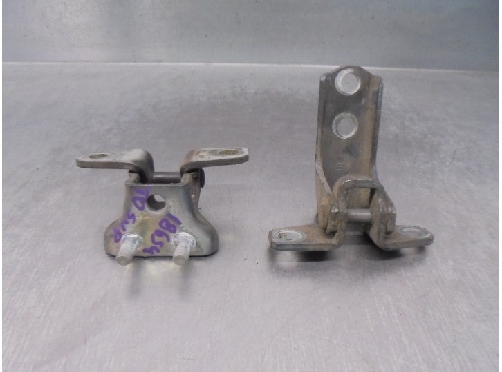 Recambio de bisagra puerta para mitsubishi lancer berlina (cy0) 2.0 di-d cat referencia OEM IAM 5732A008 5702A005 