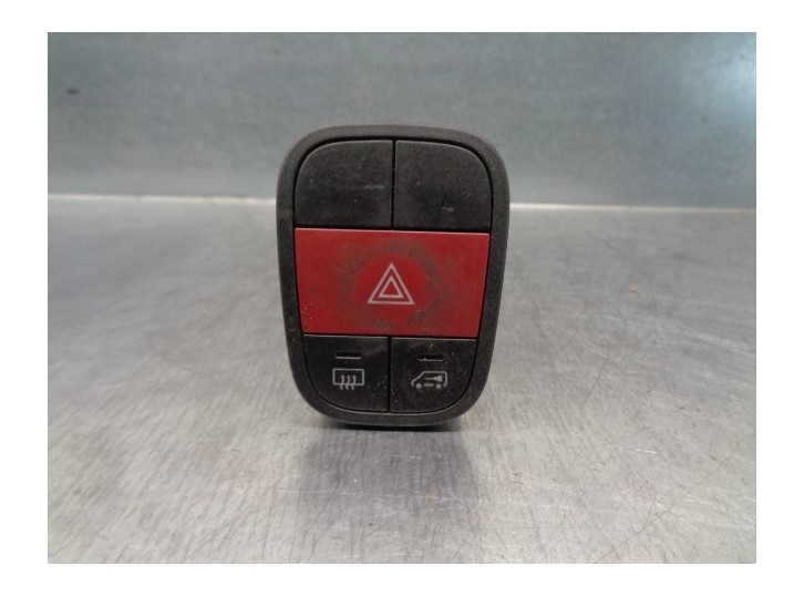 Replacement hazard warning switch for Citroën Nemo Basis OEM IAM reference 