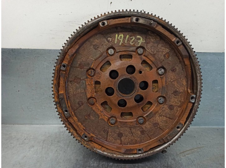 Recambio de volante motor para audi a3 (8p) 1.9 tdi referencia OEM IAM 03G105266BM 415025010 