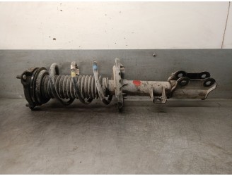 Replacement front right shock absorber for Kia Sportage IV (QL, QLE) 1.6 CRDi OEM IAM reference 54660F1520 54660F1520 