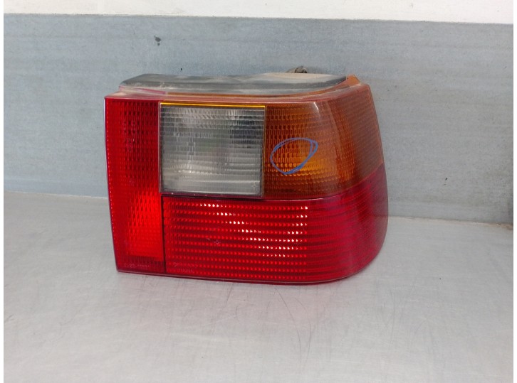 Recambio de piloto trasero derecho para seat ibiza (6k) 1.4 referencia OEM IAM 6K6945112E  3 PUERTAS