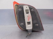 Recambio de piloto trasero derecho para ford fiesta berl./courier 1.1 cat referencia OEM IAM 7070864  