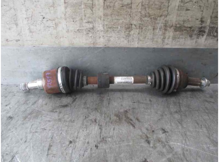 Recambio de transmision delantera izquierda para ford fiesta (cb1) 1.6 tdci cat referencia OEM IAM 8V513B437HA  FOMOCO