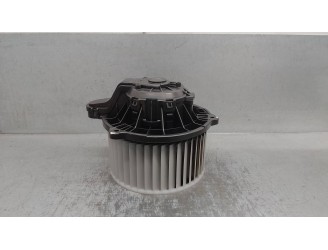 Recambio de motor calefaccion para kia cee´d crdi cat referencia OEM IAM F0053B2474  