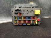 Recambio de caja reles / fusibles para mg serie 75 (rj) 2.5 v6 24v cat referencia OEM IAM YQE103138  