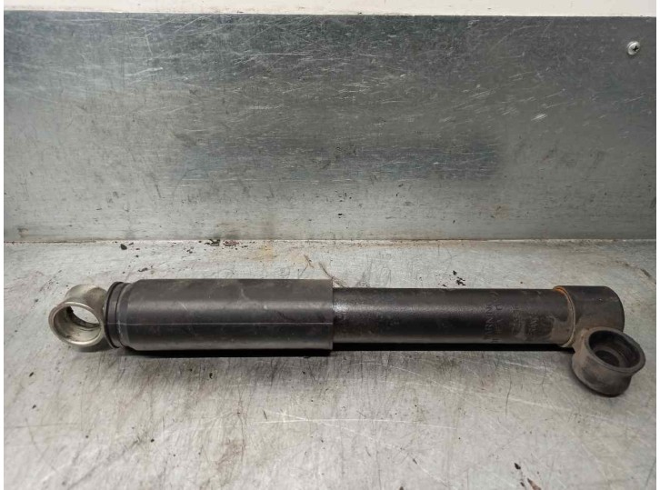 Recambio de amortiguador trasero derecho para seat terra 0.9 referencia OEM IAM 725836 