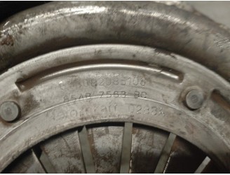 Recambio de kit embrague para ford fiesta berl./courier 1.1 cat referencia OEM IAM 101862301103 073082085106 