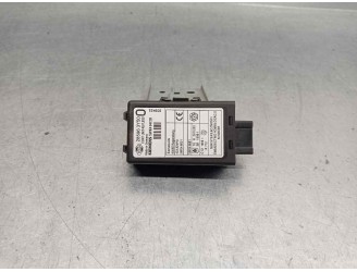 Replacement central locking control unit for Seat Terra 0.9 OEM IAM reference 285963Y50 5WK46472B SIEMENS