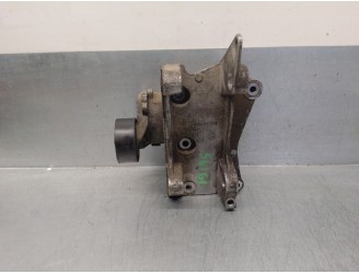 Recambio de soporte alternador para citroën xsara picasso 1.6 hdi 90 sx referencia OEM IAM 9636301380  