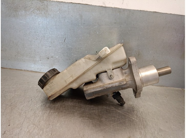 Recambio de bomba freno para volvo v50 familiar 2.0 diesel cat referencia OEM IAM 03350886551  FOMOCO