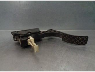 Recambio de potenciometro pedal para volkswagen golf iv berlina (1j1) 1.9 tdi referencia OEM IAM 1J1721503K 0281002342 BOSCH