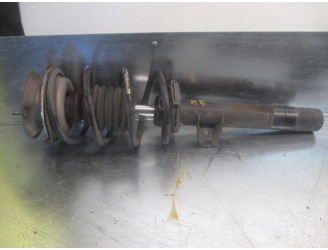 Recambio de amortiguador delantero derecho para bmw serie 1 berlina (e81/e87) 2.0 16v diesel cat referencia OEM IAM 31316771554 