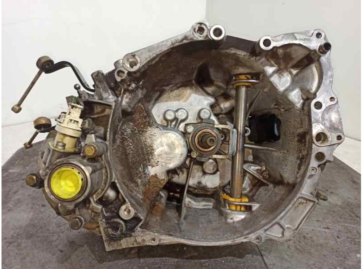 Recambio de caja cambios para peugeot partner (s1) 1.9 diesel referencia OEM IAM 20TD72 1376523A 