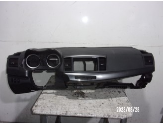Recambio de salpicadero para mitsubishi lancer berlina (cy0) 2.0 di-d cat referencia OEM IAM 8000A212XA NEGRO 