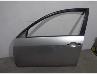 Recambio de puerta delantera izquierda para nissan primera berlina (p12) 1.6 cat referencia OEM IAM 80101AV632 GRIS 5 PUERTAS