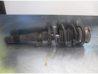 Recambio de amortiguador delantero izquierdo para bmw serie 1 berlina (e81/e87) 2.0 16v diesel cat referencia OEM IAM 3131677155
