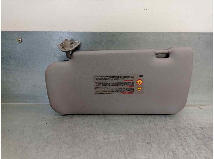 Recambio de parasol derecho para nissan primera berlina (p12) 1.6 cat referencia OEM IAM 96400AV708 