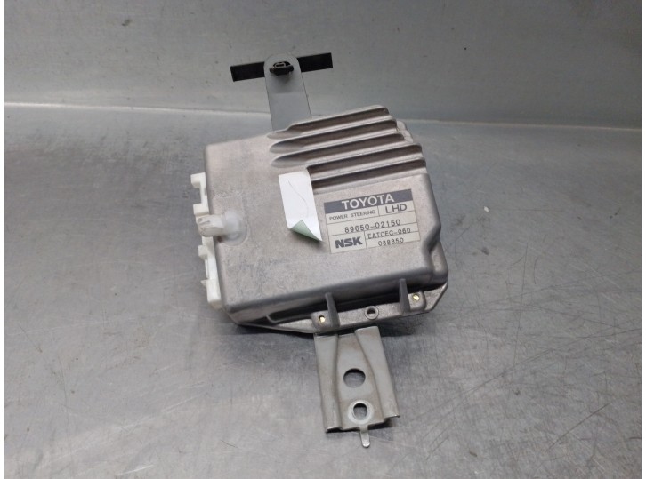 Recambio de centralita para toyota corolla (e12) 1.4 turbodiesel cat referencia OEM IAM 8965002150 060-038850 NSK