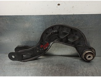 Recambio de brazo suspension superior trasero derecho para mercedes-benz clase cla (w117) 2.1 cdi cat referencia OEM IAM A246350