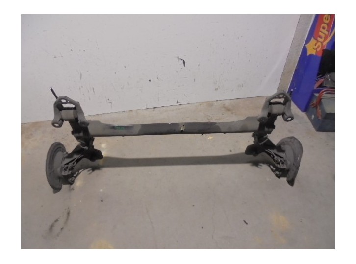 Recambio de puente trasero para opel meriva a 1.3 16v cdti referencia OEM IAM 5402214 PARA DISCOS 4 AGUJEROS BURRA 7