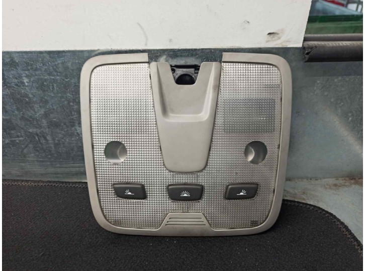Recambio de luz interior para volvo s60 berlina d5 referencia OEM IAM 9483553 