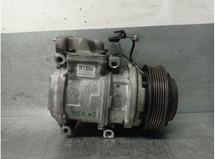 Recambio de compresor aire acondicionado para ssangyong rodius i 2.7 xdi referencia OEM IAM 6652300011 6652300011 5K0920412