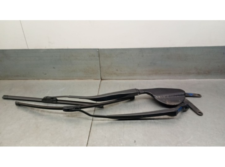 Recambio de brazo limpia delantero derecho para lexus rx (_u3_) 400h (mhu38_) referencia OEM IAM 8521148100 8521148100 