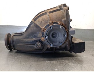 Recambio de diferencial trasero para ssangyong rodius i 2.7 xdi referencia OEM IAM R1513510405 1513501501 3.91