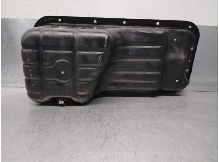 Recambio de carter para nissan primera berlina (p12) 1.6 cat referencia OEM IAM 11110BM700  