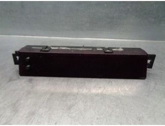 Recambio de pantalla multifuncion para subaru legacy kombi/outback b14 2.0 diesel cat referencia OEM IAM 85261AJ051 