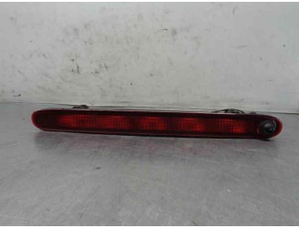 Replacement central brake light for Suzuki Swift sedan (MZ) GLX (3-door) OEM IAM reference 3582063J00000 