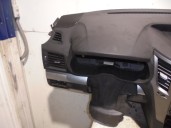 Recambio de salpicadero para subaru legacy kombi/outback b14 2.0 diesel cat referencia OEM IAM 66050AJ010 NEGRO 