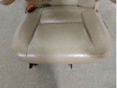 Recambio de asientos trasero izquierdo para chrysler voyager (rg) 2.5 crd grand voyager limited referencia OEM IAM UK261T5AA UK2