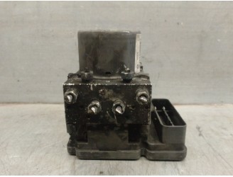 Recambio de abs para chrysler voyager (rg) 2.5 crd cat referencia OEM IAM P04721090AE 5142249AA ATE