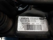 Replacement right headlight for Volvo S60 I (384) 2.4 OEM IAM reference 30698826 30698826 89900256 VALEO