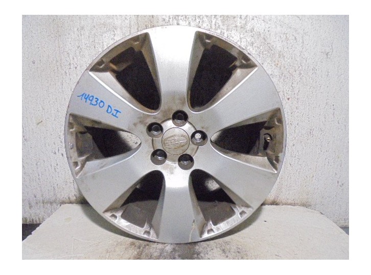 Recambio de llanta para subaru legacy kombi/outback b14 2.0 diesel cat referencia OEM IAM 28111AJ020 R17X7JOFFSET48 ALUMINIO 6P
